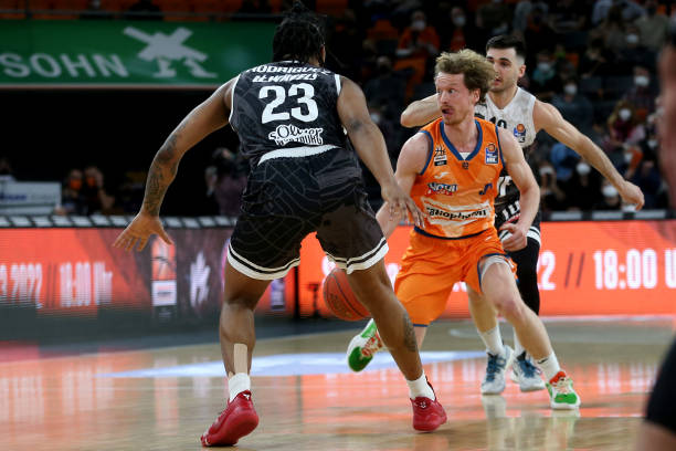 进攻选择的 进攻选择的