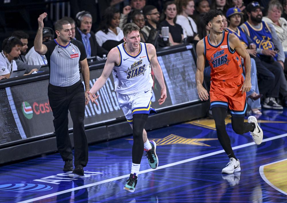 率先占据主 率先占据主