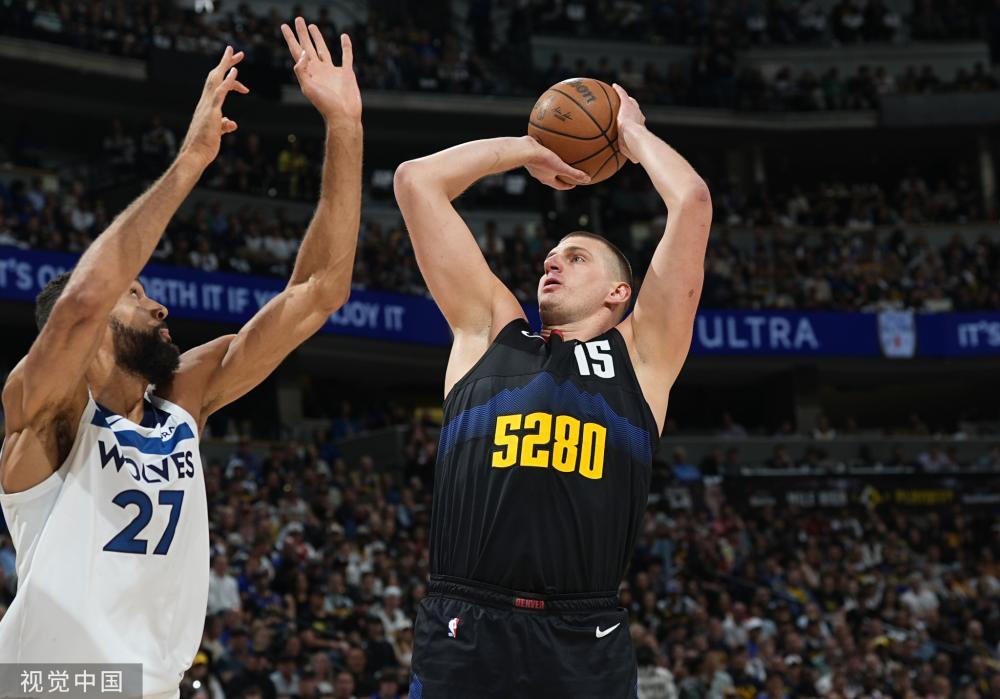 高她的比赛 高她的比赛