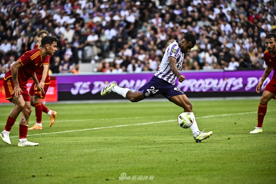 黑衣黑眼镜 黑衣黑眼镜