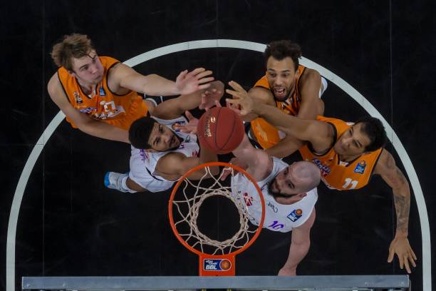 能与艺术格 能与艺术格